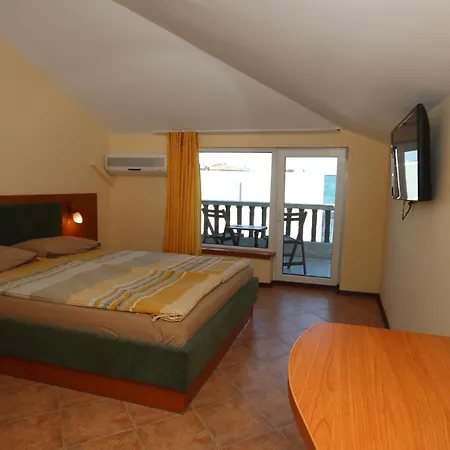 Хотел Continental