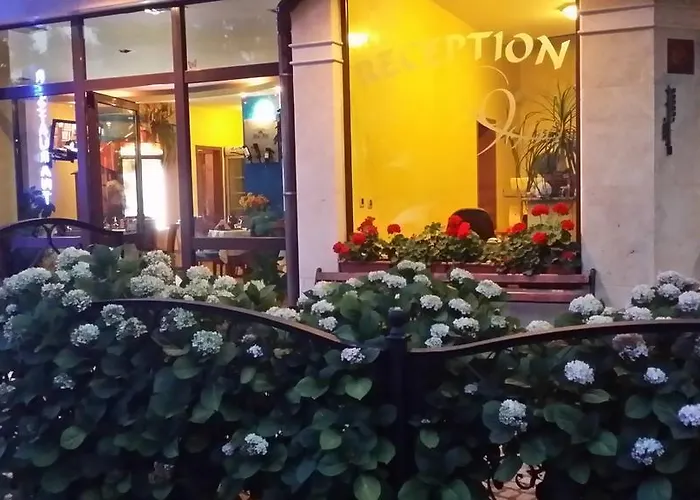 Хотел Continental Китен