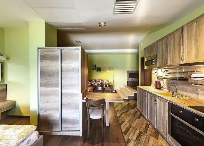 Continental 2* Китен